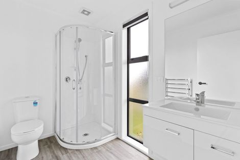 Photo of property in 2u1 Searancke Place, Fairfield, Hamilton, 3214