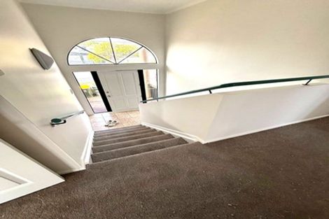 Photo of property in 14 Arrowsmith Drive, Clover Park, Auckland, 2019