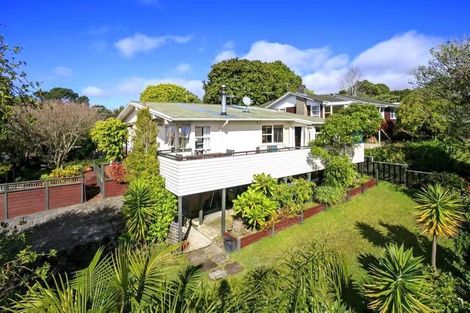 Photo of property in 1 Rosalind Road, Glenfield, Auckland, 0629