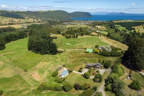 Photo of property in 864 Whangamata Road, Kinloch, Taupo, 3377