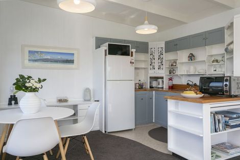 Photo of property in 4/22 Alberta Street, Acacia Bay, Taupo, 3330