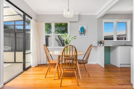 Photo of property in 34 Raymond Street, West End, Timaru, 7910