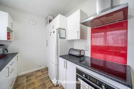 Photo of property in 1/1079 High Street, Taita, Lower Hutt, 5011