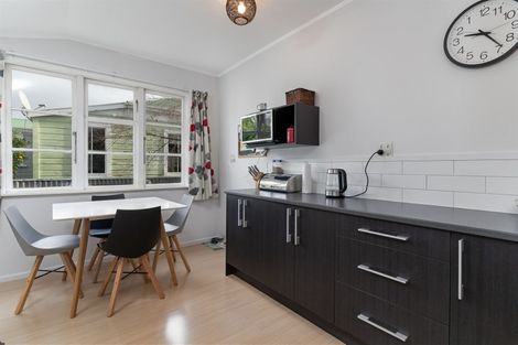 Photo of property in 121 Dixon Street, Masterton, 5810