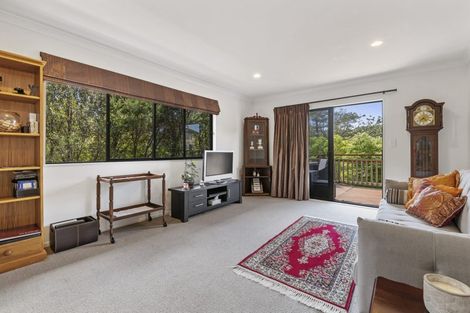 Photo of property in 9 Grovenor Drive, Orewa, 0931