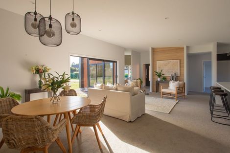 Photo of property in 27 Murray Ward Drive, Te Kauwhata, 3710