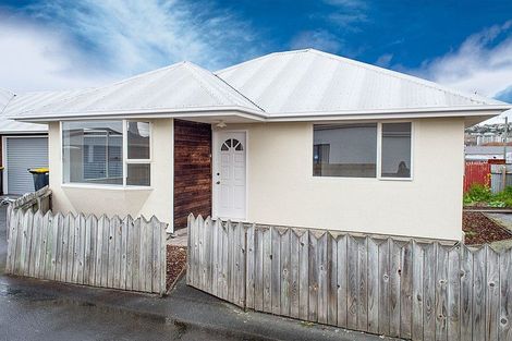 Photo of property in 3/217 Oxford Street, South Dunedin, Dunedin, 9012