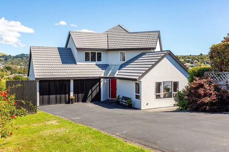 Photo of property in 56 Molyneux Close, Whitby, Porirua, 5024