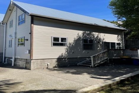 Photo of property in 118a Campbell Street, Karori, Wellington, 6012