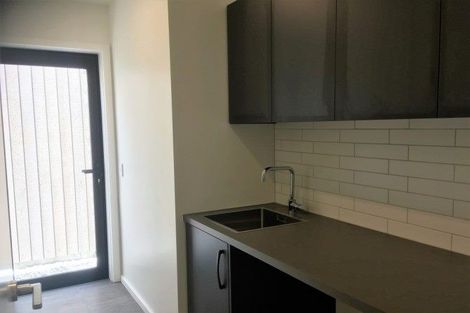 Photo of property in 4 Kotuku Lane, Jacks Point, Queenstown, 9371