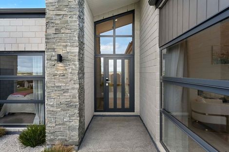 Photo of property in 2 Ulcoats Lane, Pokeno, 2402