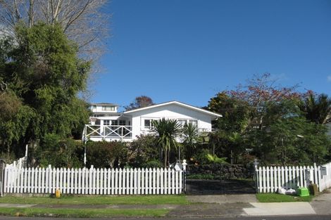 Photo of property in 21 Okareka Place, Pakuranga Heights, Auckland, 2010