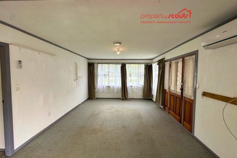 Photo of property in 22 Molesworth Street, Taita, Lower Hutt, 5011