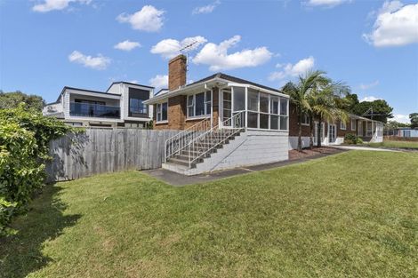Photo of property in 2/1 The Link, Howick, Auckland, 2010