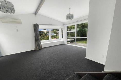 Photo of property in 8 Witham Street, Island Bay, Wellington, 6023
