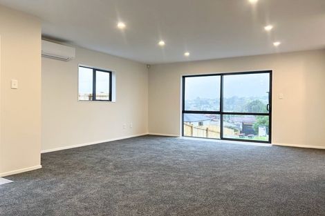 Photo of property in 33 Korihi Drive, Swanson, Auckland, 0614