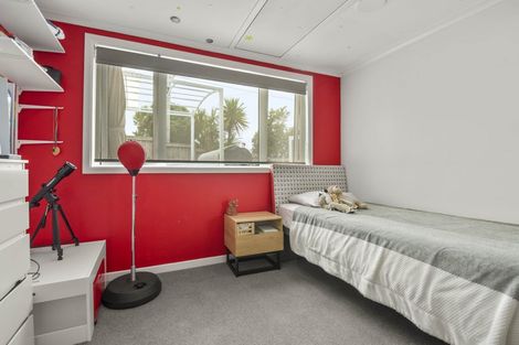 Photo of property in 127 Vipond Road, Stanmore Bay, Whangaparaoa, 0932