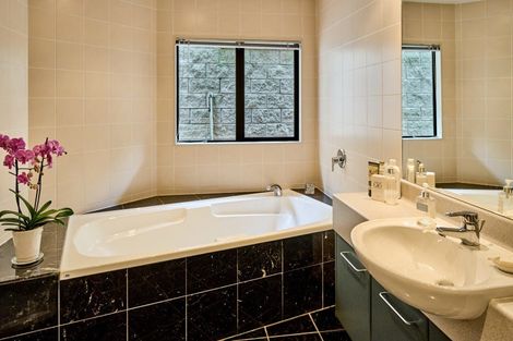 Photo of property in 12/22 Oriental Terrace, Oriental Bay, Wellington, 6011