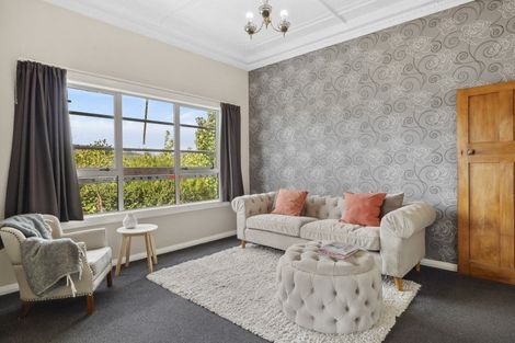 Photo of property in 32 Adderley Terrace, Ravensbourne, Dunedin, 9022