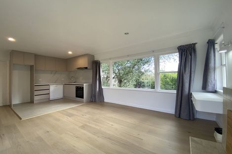 Photo of property in 8a/1 Bracken Avenue, Takapuna, Auckland, 0622