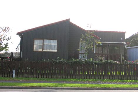 Photo of property in 43 Everglade Drive, Goodwood Heights, Auckland, 2105