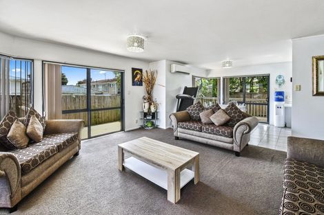 Photo of property in 32b Halsey Road, Manurewa, Auckland, 2102