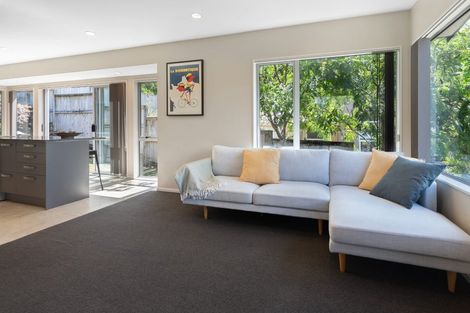 Photo of property in 682c Beach Road, Browns Bay, Auckland, 0630