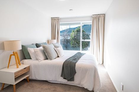 Photo of property in 18 Sawtell Place, Northcote, Christchurch, 8052