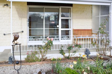 Photo of property in 2a George Street, Geraldine, 7930