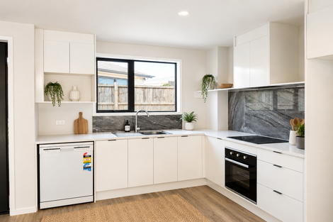 Photo of property in 30b Tawa Crescent, Manurewa, Auckland, 2102