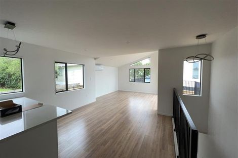 Photo of property in 20b Pipitea Place, Massey, Auckland, 0614