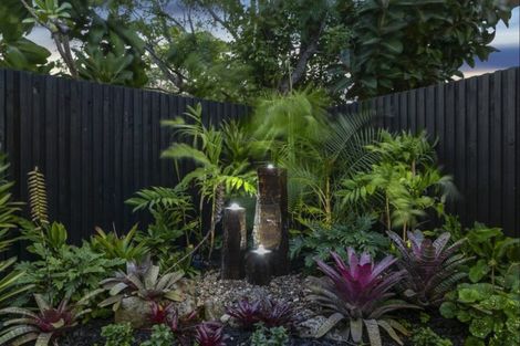 Photo of property in 2/54 Lakeside Drive, Orewa, 0931