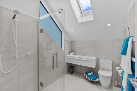 Photo of property in 14b Alfred Street, Northcote Point, Auckland, 0627