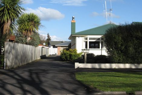 Photo of property in 2 Gillies Avenue, Claudelands, Hamilton, 3214