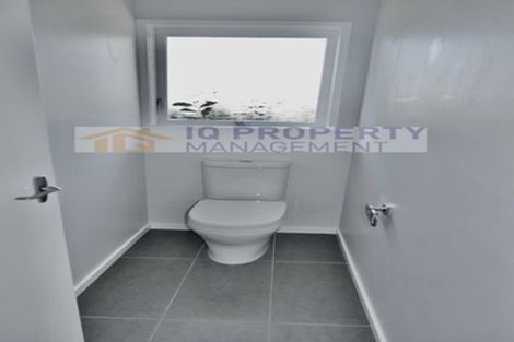Photo of property in 46 Woodstock Road, Forrest Hill, Auckland, 0620