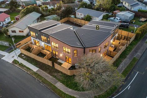 Photo of property in 1b Bellville Drive, Clendon Park, Auckland, 2103