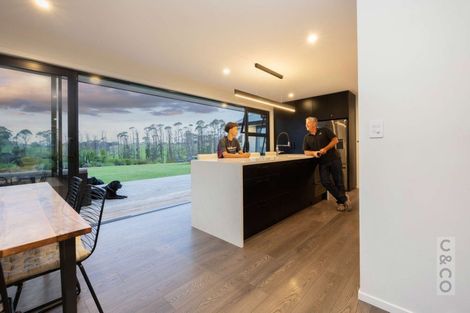Photo of property in 225b Amreins Road, Taupaki, 0782