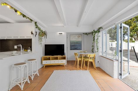 Photo of property in Oceanside Apartments, 14/453 Hibiscus Coast Highway, Orewa, 0931