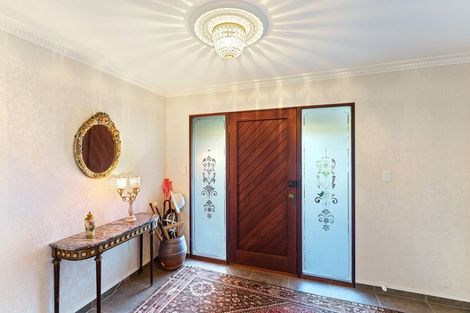 Photo of property in 9a Karaka Grove, Waikanae, 5036