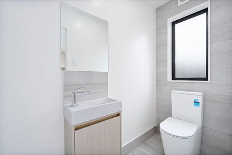 Photo of property in 12/106 Triangle Road, Massey, Auckland, 0614