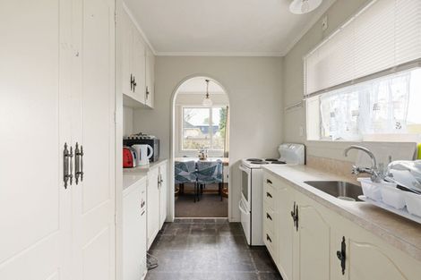 Photo of property in 47 Rimu Street, Maeroa, Hamilton, 3200
