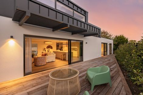 Photo of property in 1/2a Church Lane, Merivale, Christchurch, 8014