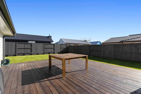 Photo of property in 27 Lockerbie Street, Morrinsville, 3300