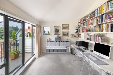 Photo of property in 28u6 Hobson Street, Thorndon, Wellington, 6011
