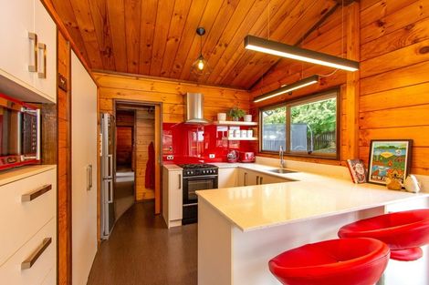 Photo of property in 4 Icarus Place, Sunnybrook, Rotorua, 3015