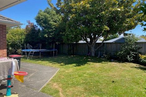 Photo of property in 1/2 Ketton Place, St Albans, Christchurch, 8052