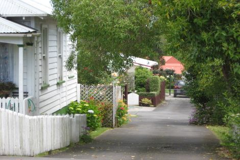 Photo of property in 97 Wellington Street, Pukekohe, 2120