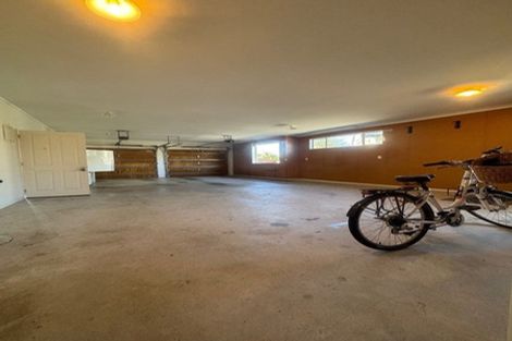 Photo of property in 16 Washington Place, Havelock North, 4130