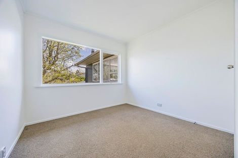 Photo of property in 9a Mackwood Place, Birkdale, Auckland, 0626