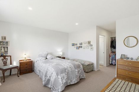 Photo of property in 37 Greig Crescent, Amberley, 7410
